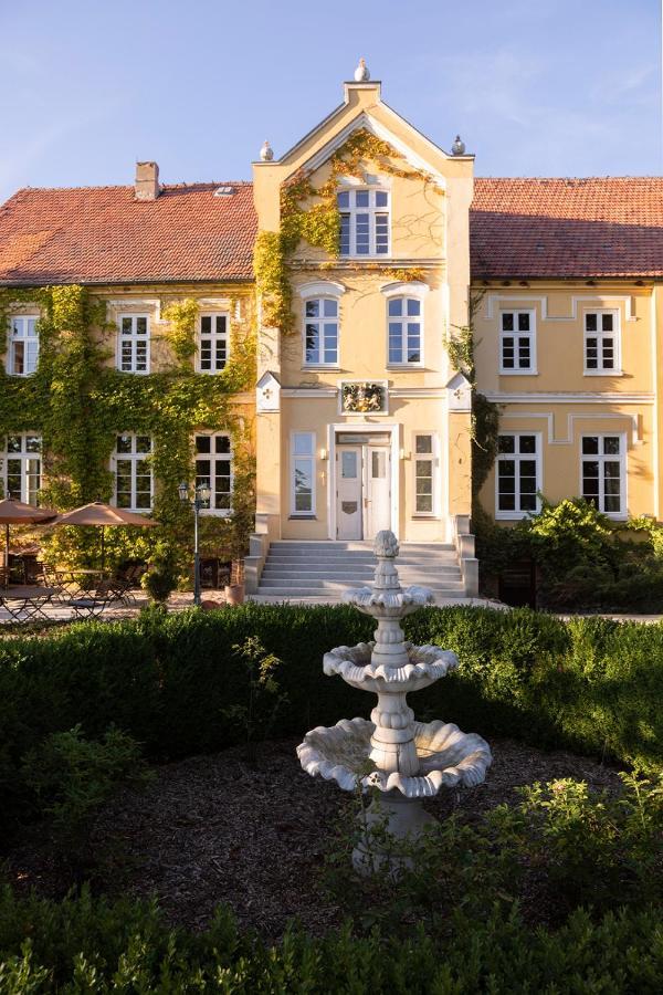 Gutshauszimmer Premium Neu Gaarz エクステリア 写真